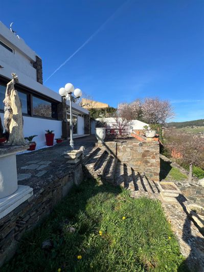 Image No.4-4 Bed House for sale