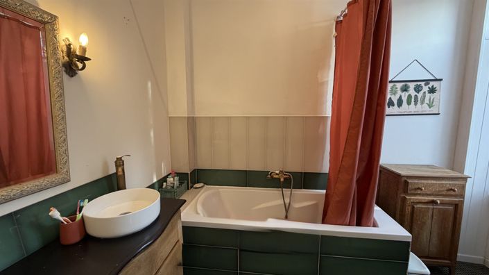 Image No.15-5 Bed House for sale