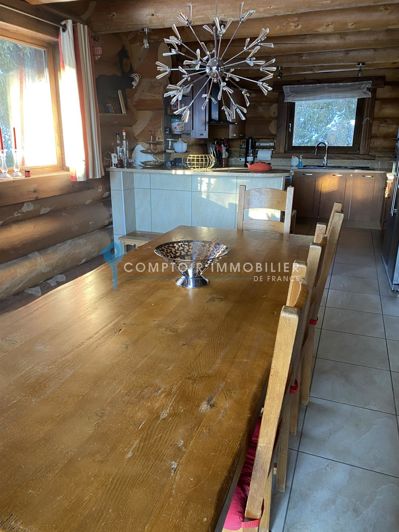 Image No.6-5 Bed House for sale