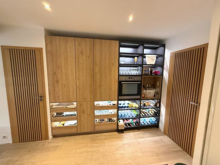 Image No.10-5 Bed House for sale