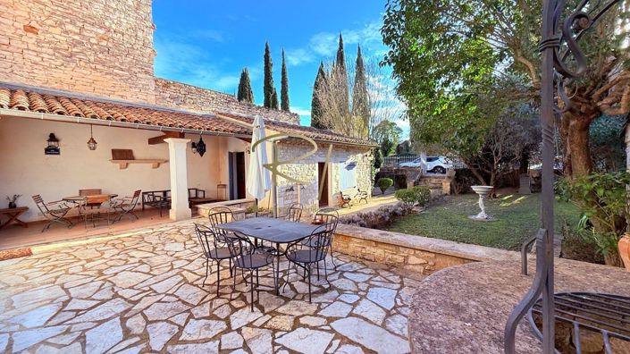 Image No.2-5 Bed House for sale