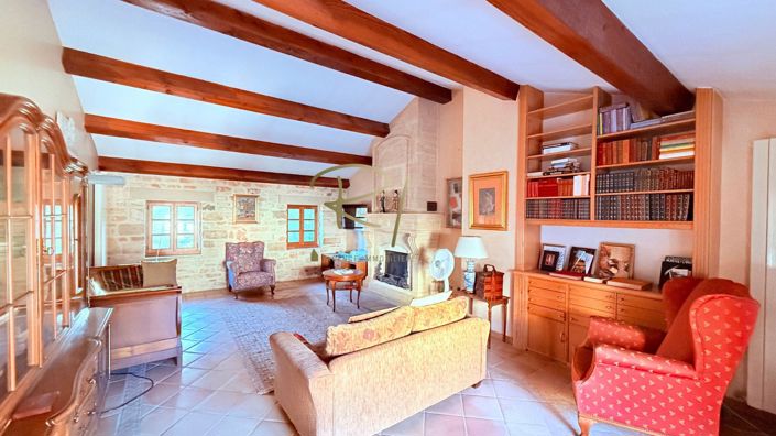 Image No.4-5 Bed House for sale