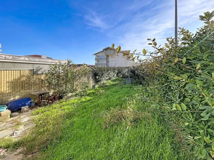 Image No.22-2 Bed House for sale