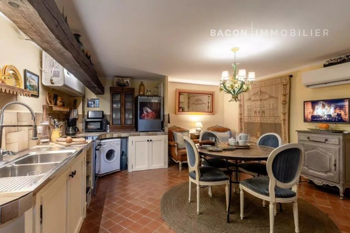 Image No.7-2 Bed House for sale