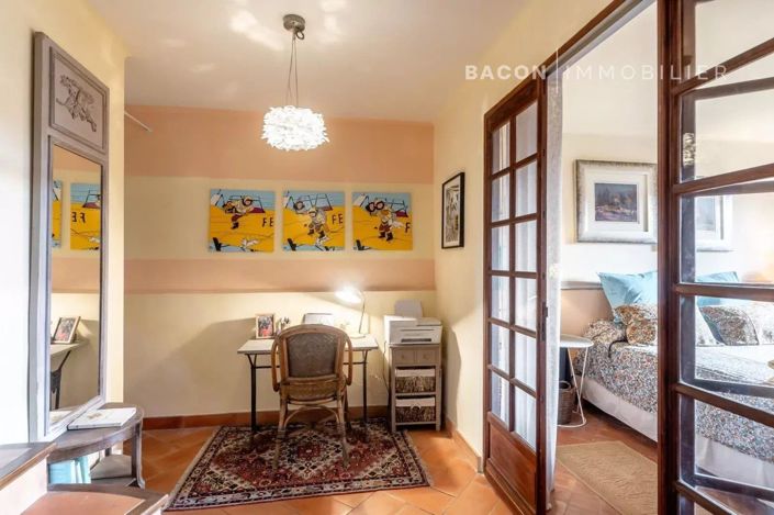 Image No.9-2 Bed House for sale