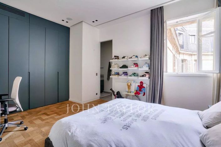 Image No.18-Appartement de 5 chambres à vendre à Paris