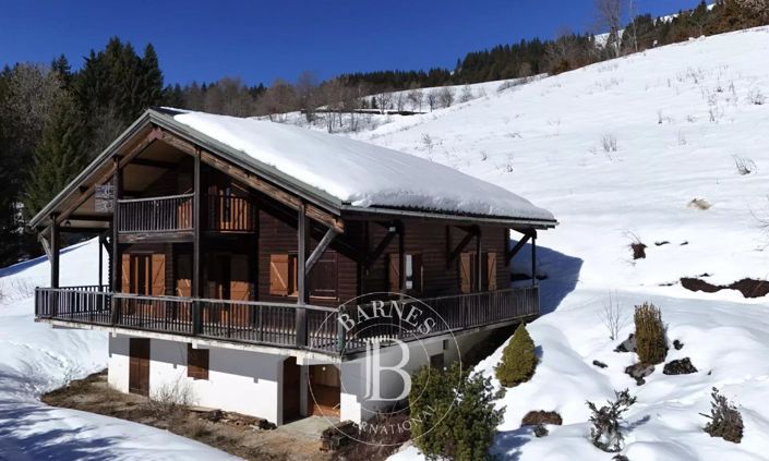 Image No.2-6 Bed House for sale