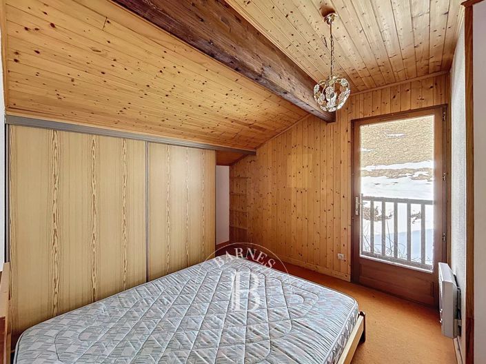 Image No.23-6 Bed House for sale