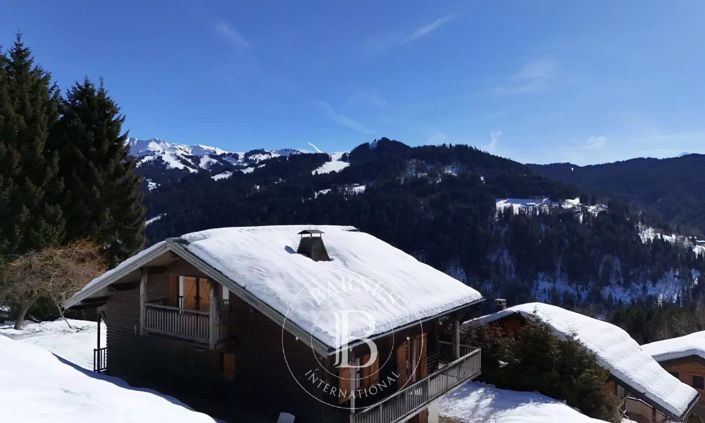 Image No.27-6 Bed House for sale