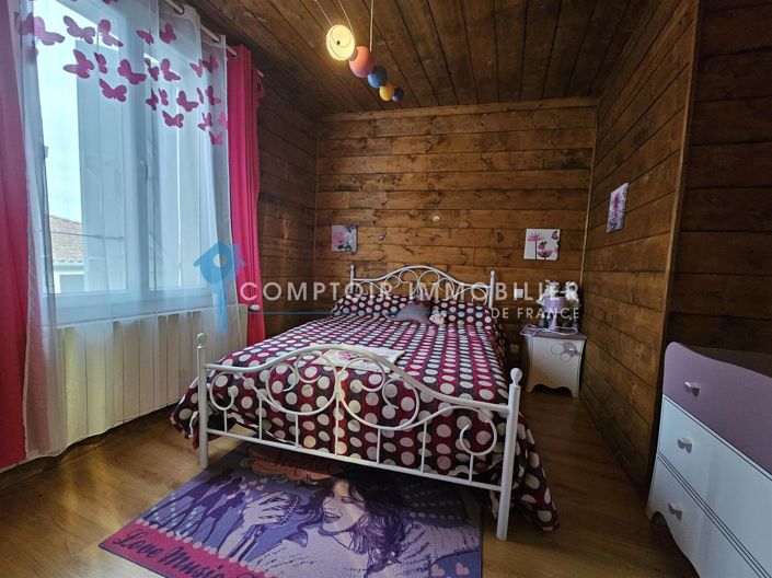 Image No.14-8 Bed House for sale