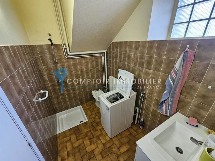 Image No.7-8 Bed House for sale