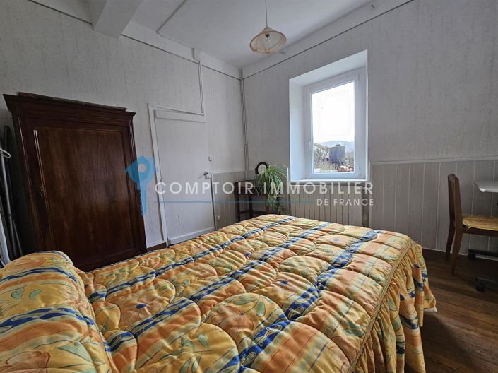 Image No.9-8 Bed House for sale