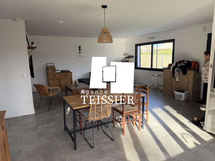 Image No.30-Maison de 3 chambres à vendre à Berrias-et-Casteljau