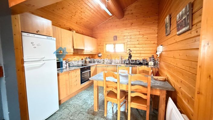 Image No.9-4 Bed House for sale