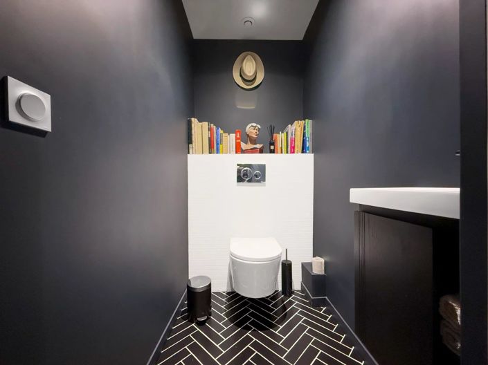 Image No.20-2 Bed Apartment for sale