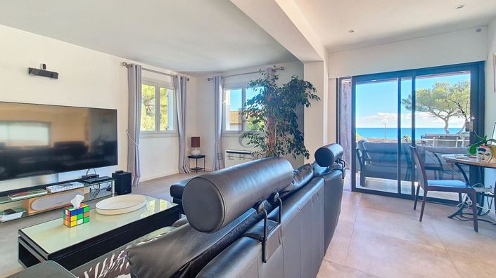 Image No.11-5 Bed House for sale