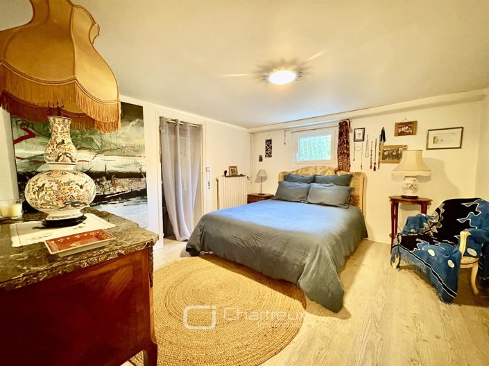 Image No.16-7 Bed House for sale