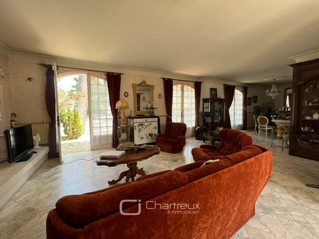 Image No.5-5 Bed House for sale