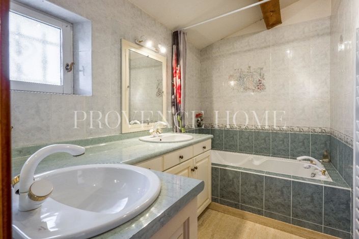 Image No.15-Propriété de 4 chambres à vendre à Lauris