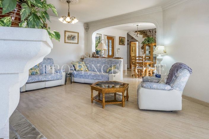 Image No.6-Propriété de 4 chambres à vendre à Lauris