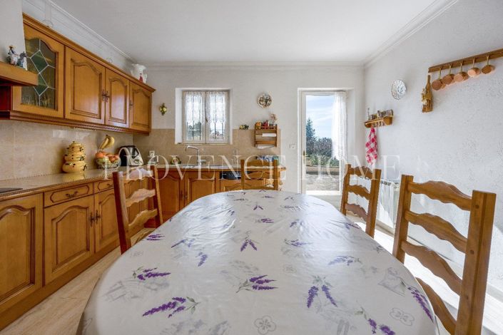 Image No.8-Propriété de 4 chambres à vendre à Lauris