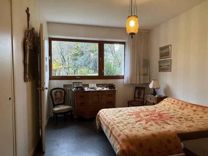 Image No.10-4 Bed House for sale