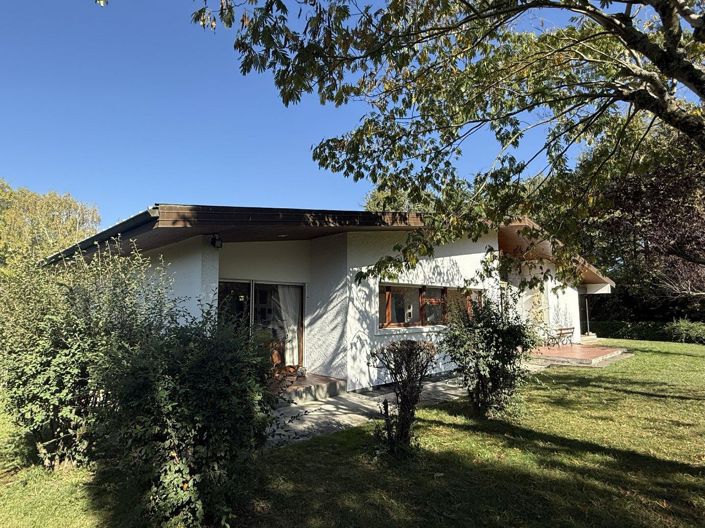 Image No.2-4 Bed House for sale