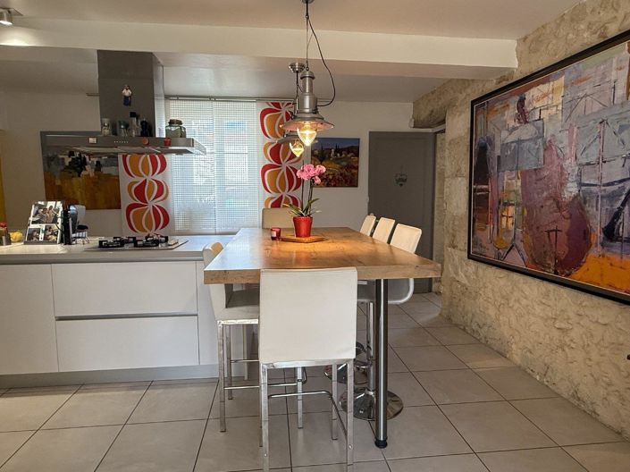 Image No.6-4 Bed House for sale