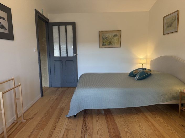 Image No.16-3 Bed House for sale