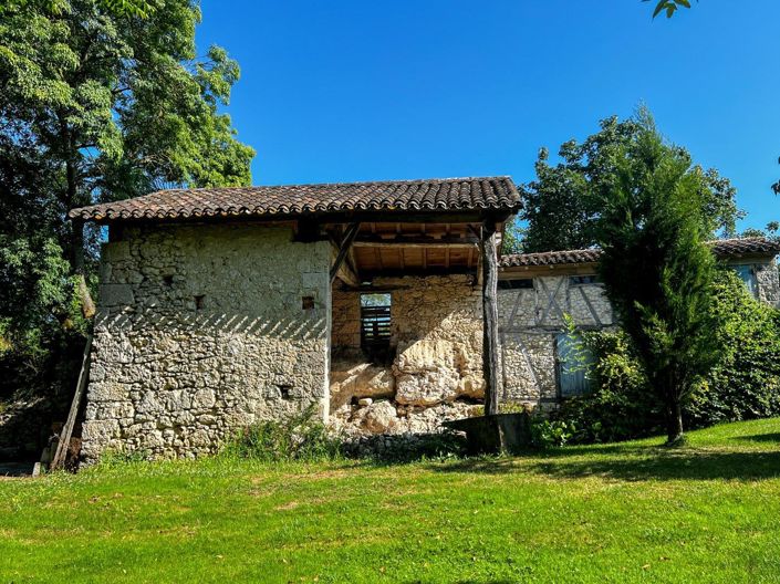 Image No.17-3 Bed House for sale