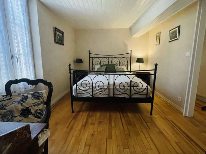 Image No.11-4 Bed House for sale