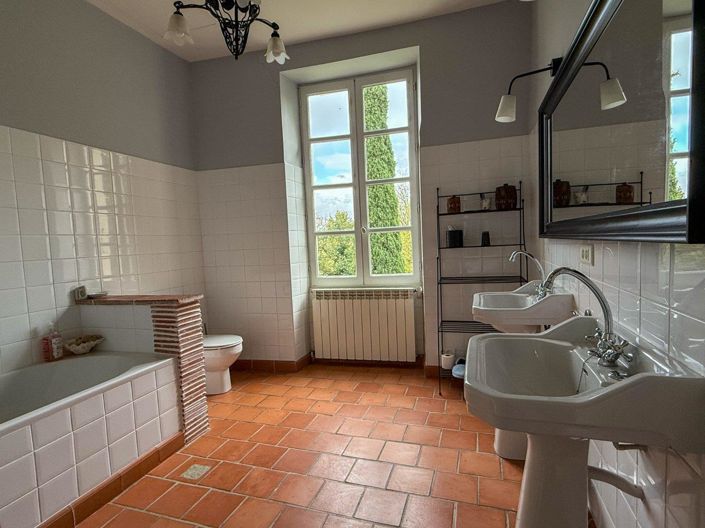 Image No.16-Propriété de 5 chambres à vendre à Gimont