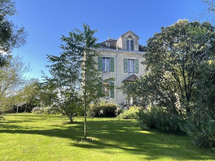 Image No.16-6 Bed House for sale