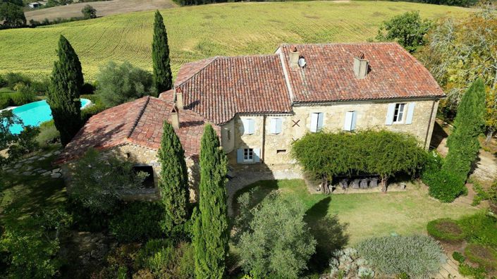 Image No.2-Propriété de 6 chambres à vendre à Vic-Fezensac