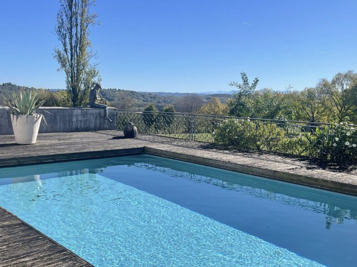 Image No.2-Propriété de 4 chambres à vendre à Collongues