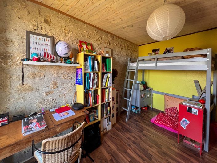 Image No.16-3 Bed House for sale