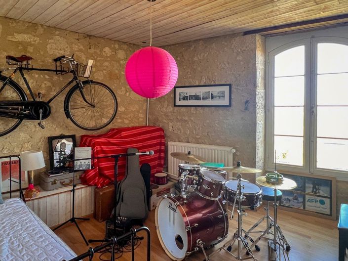 Image No.17-3 Bed House for sale