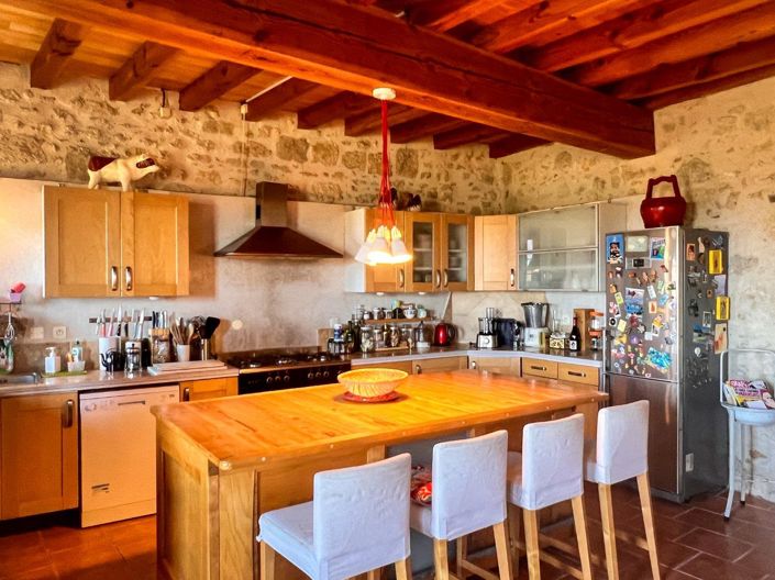 Image No.9-3 Bed House for sale