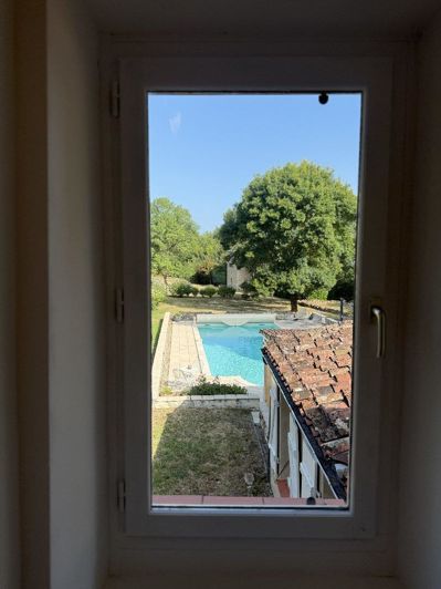 Image No.18-3 Bed House for sale