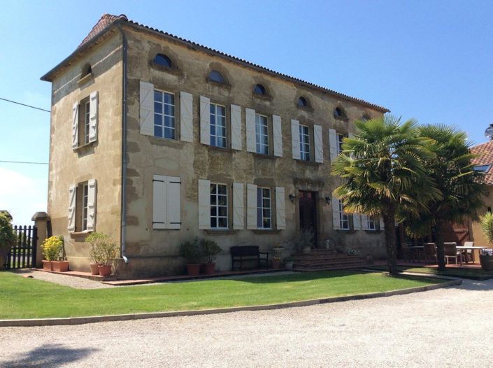 Image No.14-Propriété de 6 chambres à vendre à Aignan