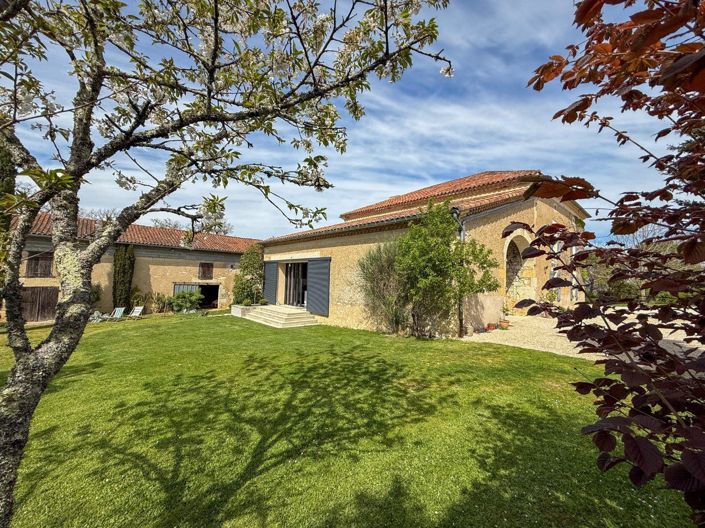 Image No.3-6 Bed Property for sale