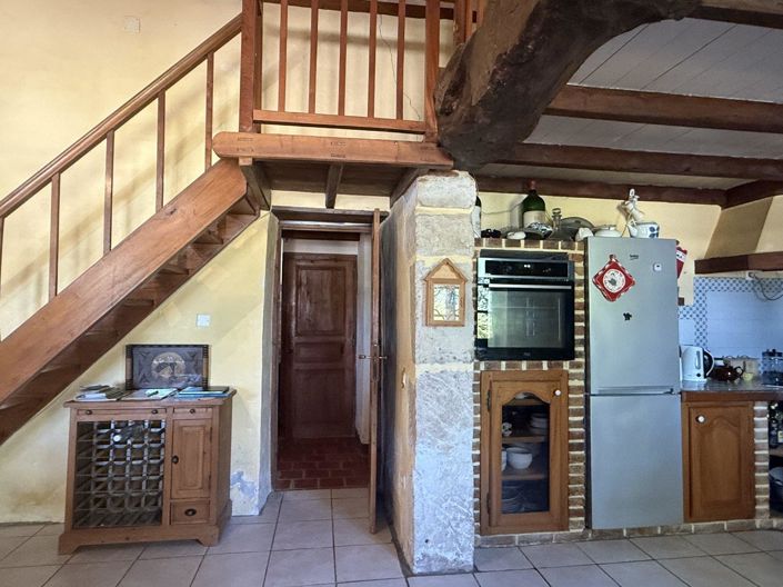 Image No.7-5 Bed House for sale