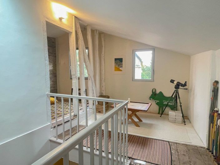 Image No.14-2 Bed House for sale