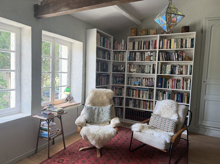 Image No.14-4 Bed House for sale