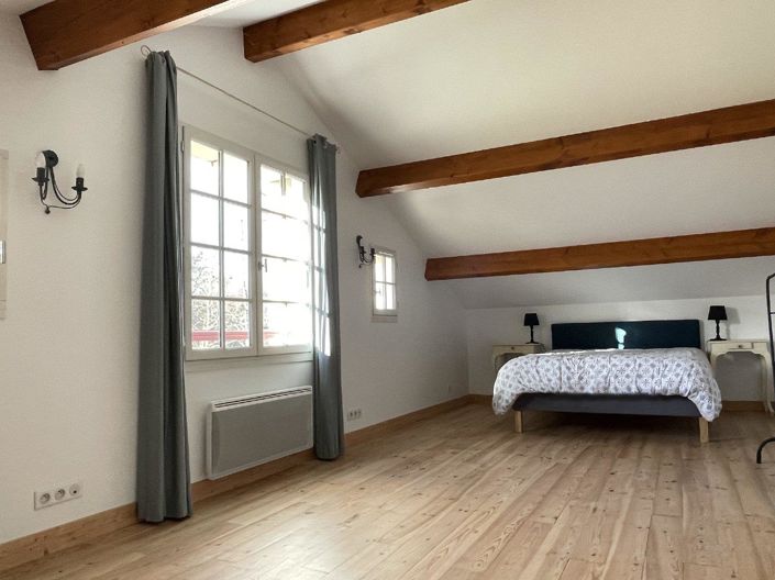 Image No.14-6 Bed House for sale