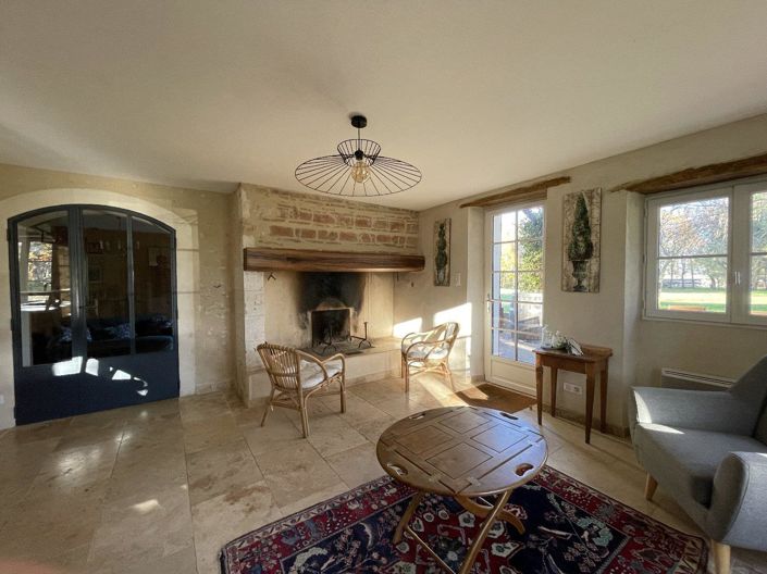 Image No.4-6 Bed House for sale