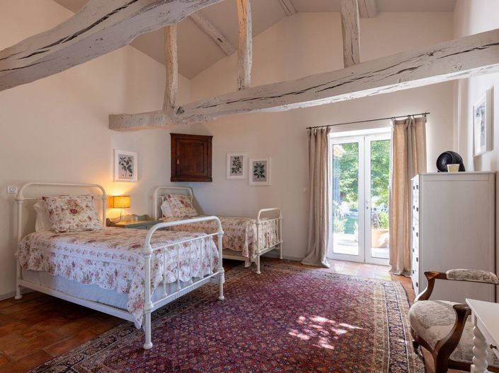 Image No.12-9 Bed House for sale