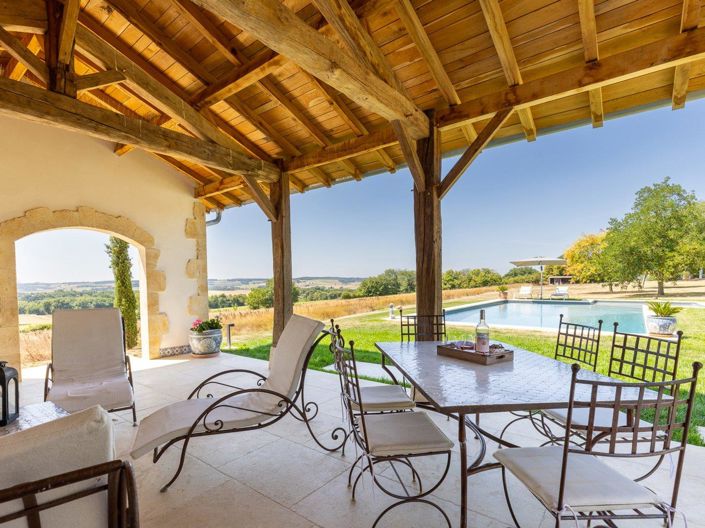 Image No.4-9 Bed House for sale