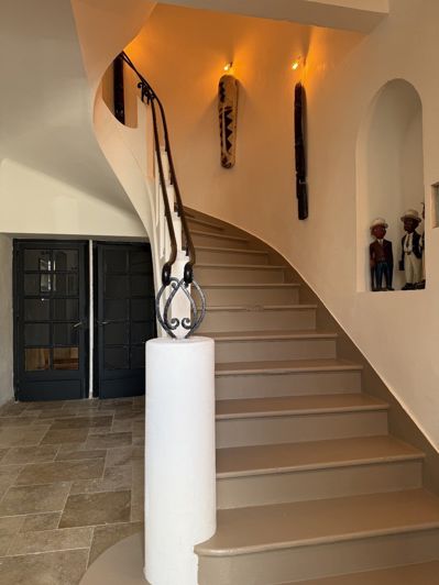 Image No.2-4 Bed House for sale