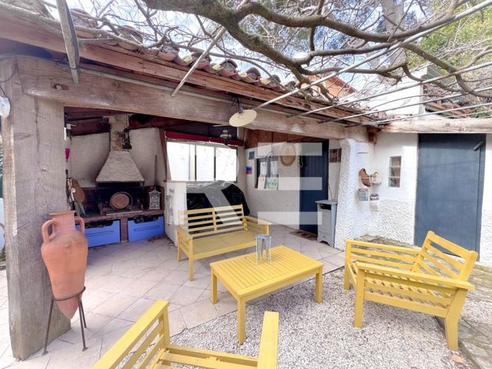 Image No.3-5 Bed House for sale